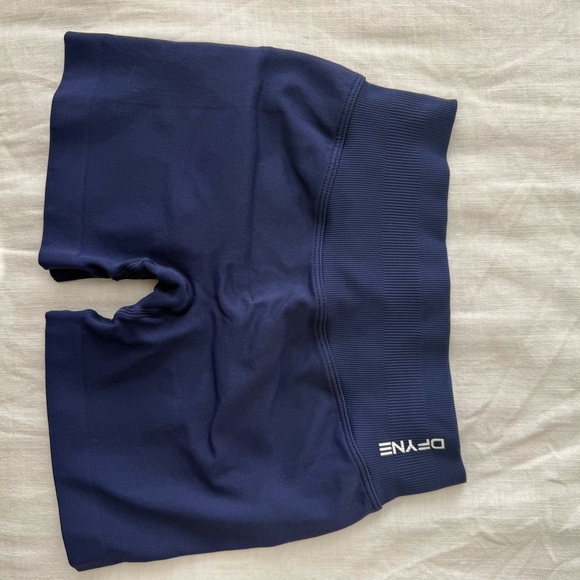 Dfyne Navy Blue Compression Shorts - Picture 2 of 2